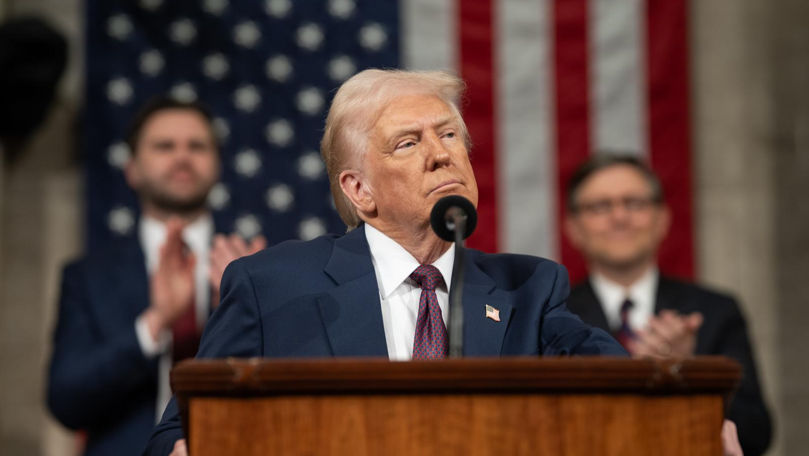 Donald Trump își dorește ca Statele Unite să fabrice tancuri și nave