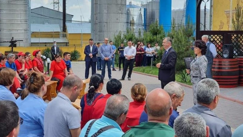 Partidul lui Chicu promite școli în toate localitățile din R. Moldova