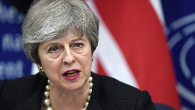 Theresa May le promite parlamentarilor britanici o ofertă îndrăzneață