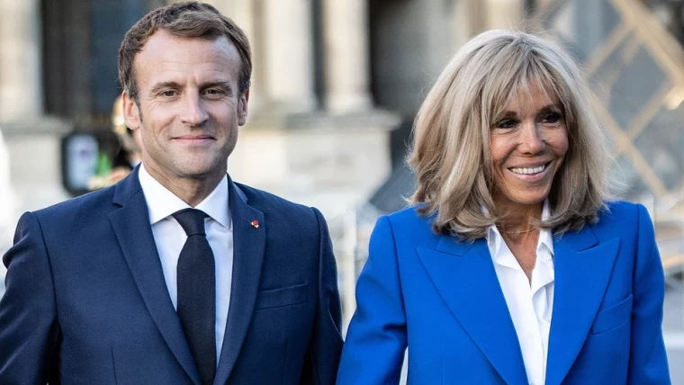 Simion, după ce Macron ar fi fost pălmuit: Mulțumesc în numele României