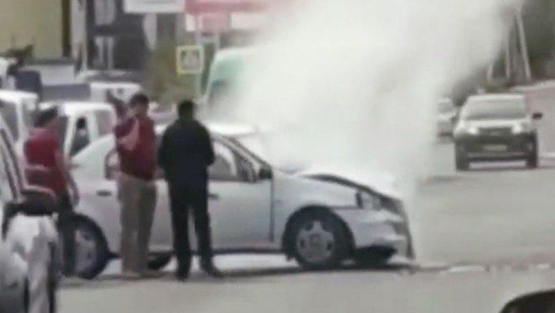 Grav accident la Comrat: Două mașini s-au tamponat violent