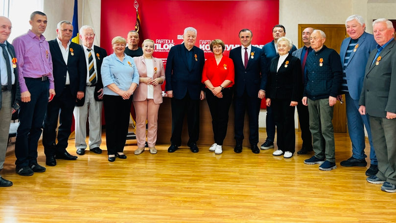 Vladimir Voronin a înmânat veteranilor PCRM medalii comemorative