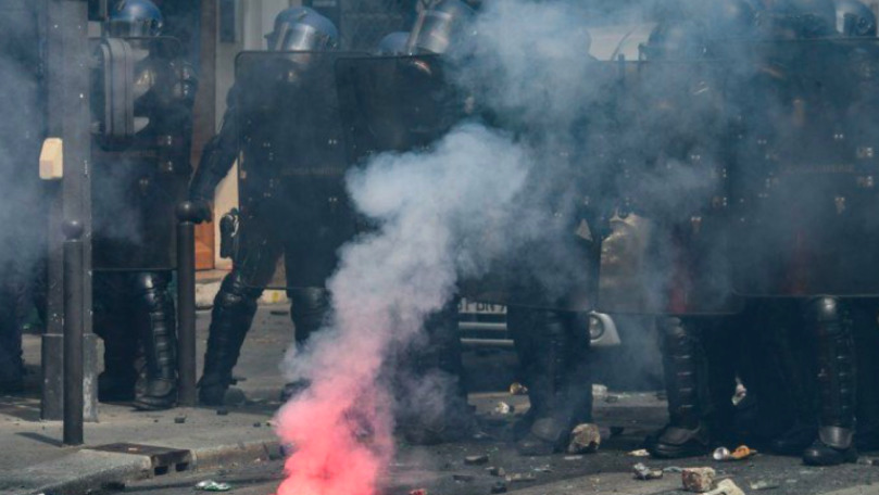 Proteste în Franța: Polițiștii au folosit gaze lacrimogene