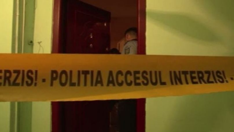 Tânăr din Capitală, găsit mort într-o baltă de sânge în apartament