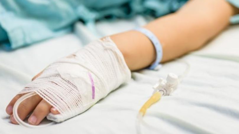 Un nou caz de meningită în România: O elevă, în stare gravă la spital