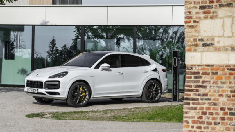 Cel mai puternic Porsche Cayenne este un hibrid plug-in