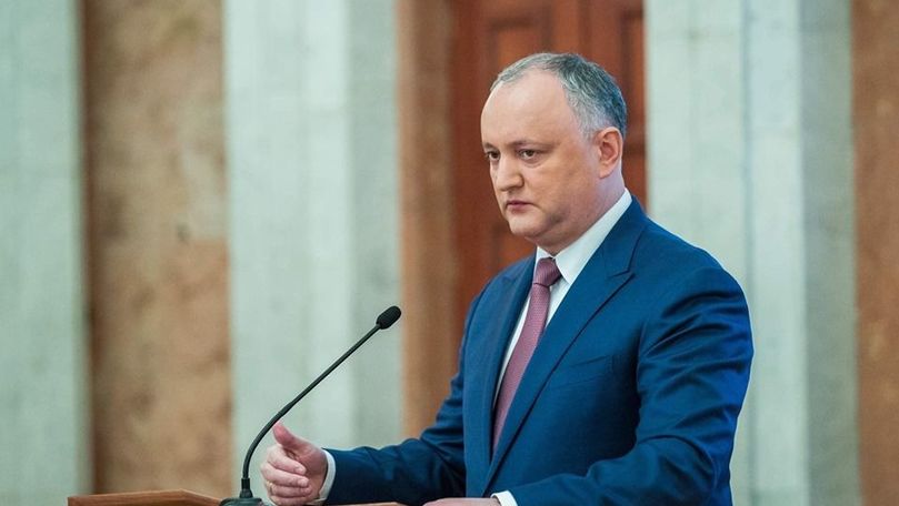 Dodon anunță când va lua o decizie privind alegerile prezidenţiale