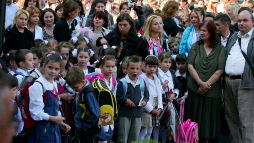 Metodologia de înscriere a copiilor în clasa I-a va fi revizuită