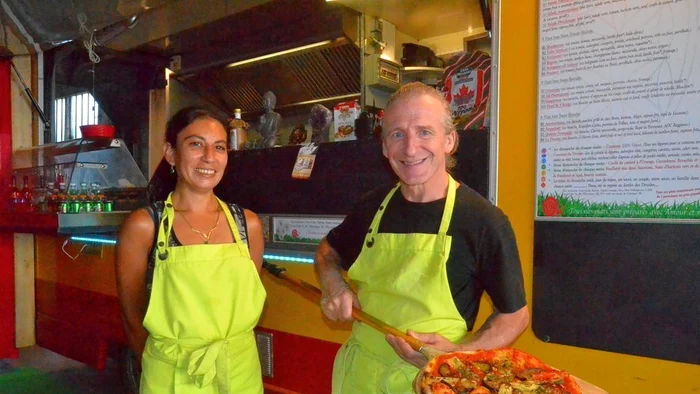 Franța: Un pizzer a recunoscut că a ucis, tranșat și gătit un bărbat