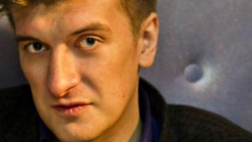 Un jurnalist de investigaţie rus a murit după ce a căzut de la balcon