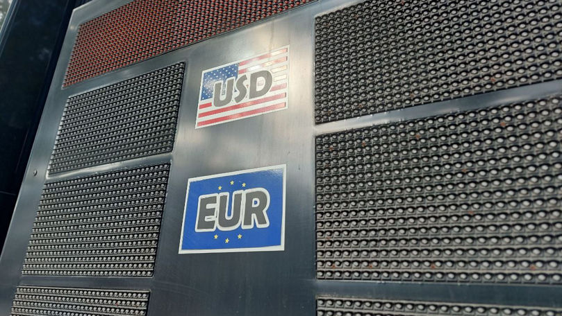 Curs valutar 9 octombrie 2023: Cât valorează un euro și un dolar