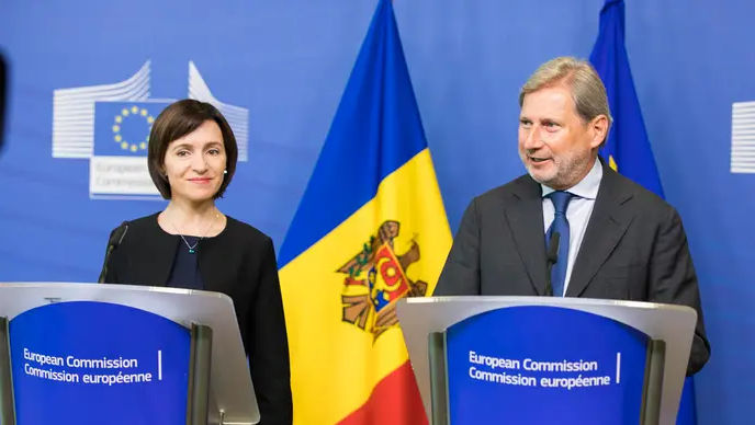 Johannes Hahn vine la Chișinău: Va avea o întrevedere cu Maia Sandu