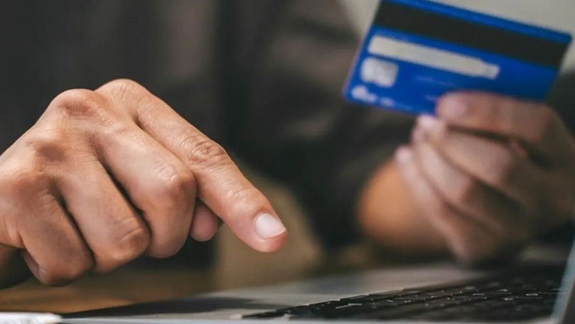 Evoluția plăților fără numerar: De la cash la tehnologie digitală