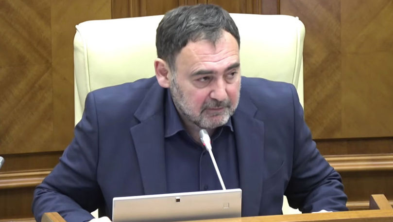 Ткачук продолжит работу в парламенте в качестве неаффилированного депутата.