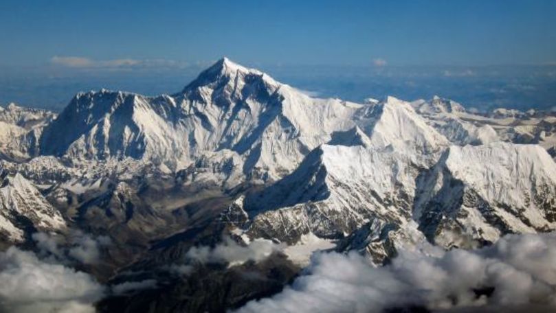 China interzice accesul turiștilor în tabăra de bază de pe Everest