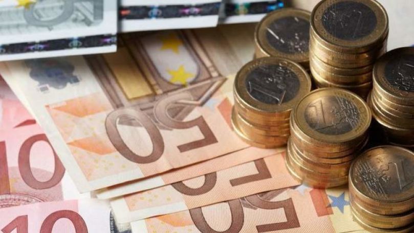 Curs valutar 25 ianuarie 2020: Cât valorează un euro și un dolar
