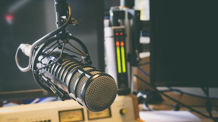 Un post de radio va difuza emisiuni care leagă tradițiile moldo-române