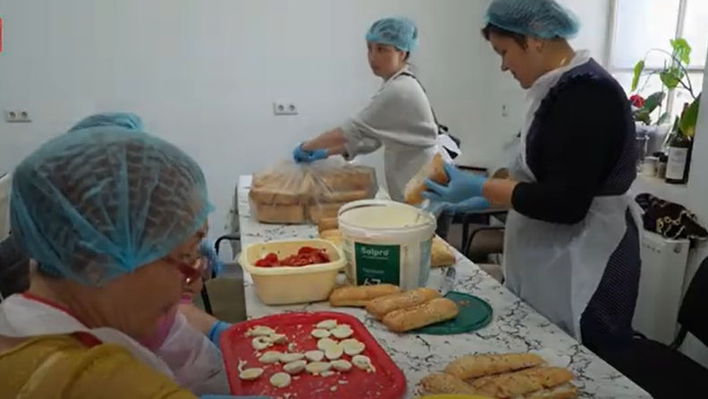 Cu ce bucate îi întâmpină moldovenii pe cei 30.000 pelerini din Israel