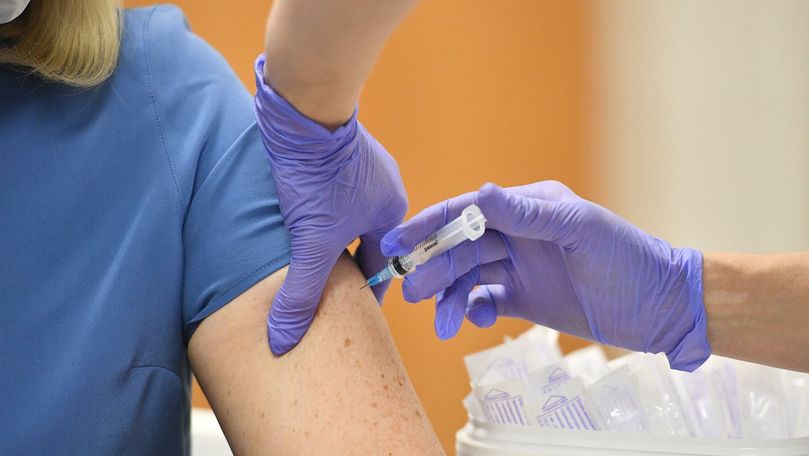 В Молдове у 4 человек, получивших прививку, выявили коронавирус.