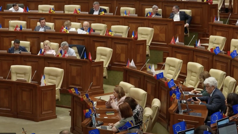 Cucoană, medic sau avocat: Ce voiau deputații să devină când erau mici