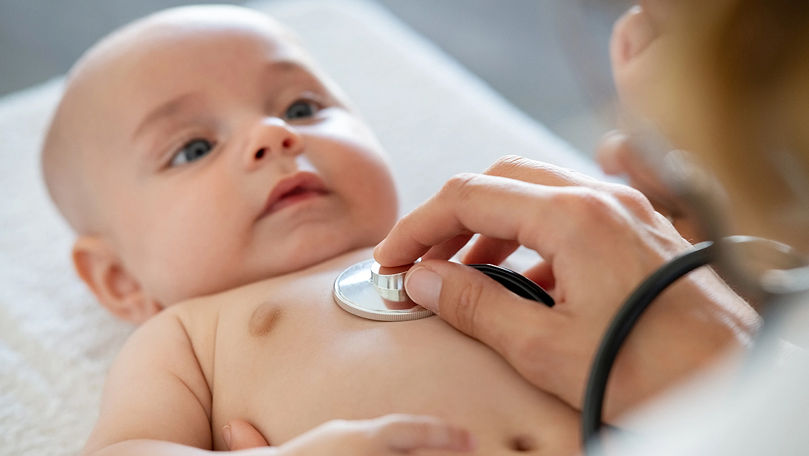 В Кишинёве фиксируют рост случаев COVID-19 среди младенцев.