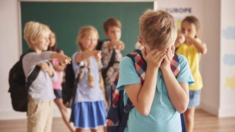 Elevi agresați, profesori nepregătiți: Bullyingul subminează educația