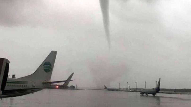 O tornadă puternică a produs panică pe aeroportul din Antalya