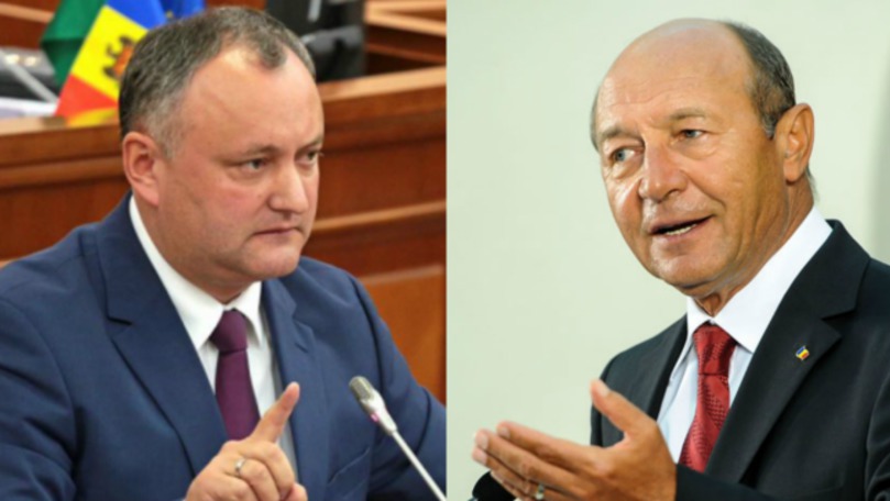 Dosarul cetăţeniei. Flashmob în susţinerea lui Băsescu: Dodon, nu fi rău