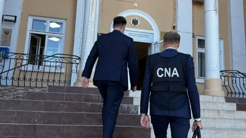 Percheziții CNA la Primăria Taraclia, într-un dosar de abuz de serviciu