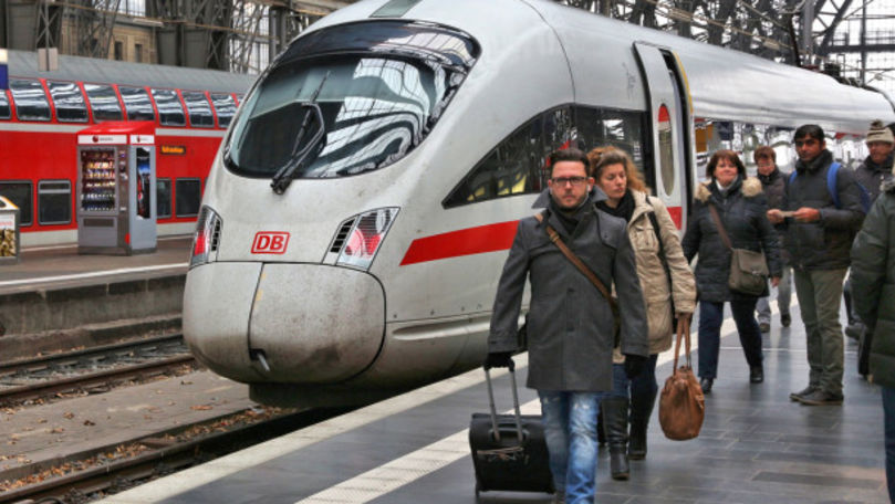 Frankfurt: Alertă la bordul unui tren. 500 de pasageri, evacuați