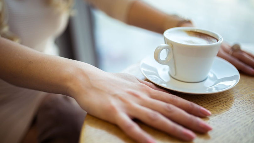 Учёные: Двухнедельный отказ от кофе может улучшить сон и память.