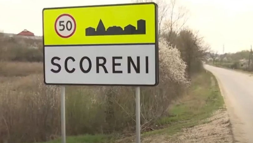Locuitorii satului Scoreni au drumuri mai bune și iluminat stradal