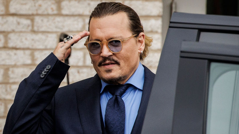 Un autoportret al lui Johnny Depp a fost scos la vânzare
