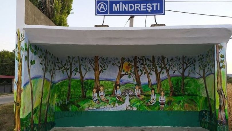 Stații de așteptare din Moldova, transformate în adevărate povești