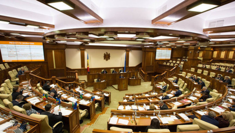 Deputat: Tribuna va fi blocată, dacă Ciocoi nu va veni în Parlament