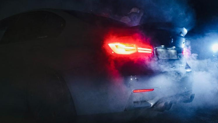 Drifturi nocturne pe o stradă din Capitală: INSP s-a autosesizat