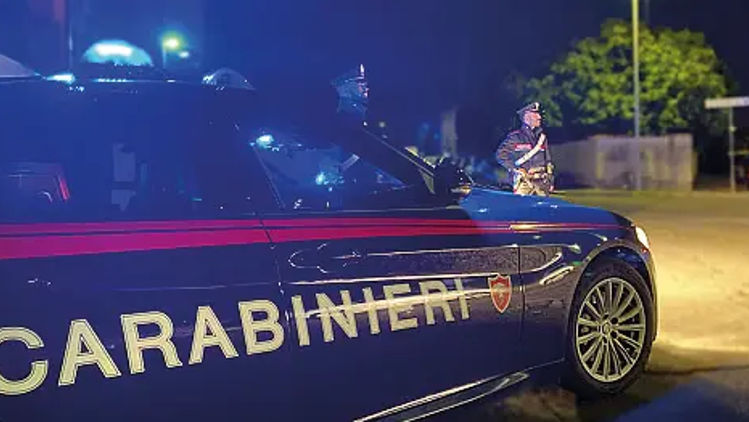 В Италии совершено нападение на дальнобойщика из Молдовы: неизвестный ранил его ножом.