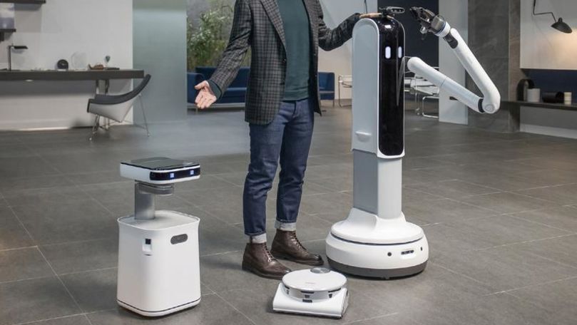 Samsung prezintă robotul care pune masa și poate turna vin în pahare
