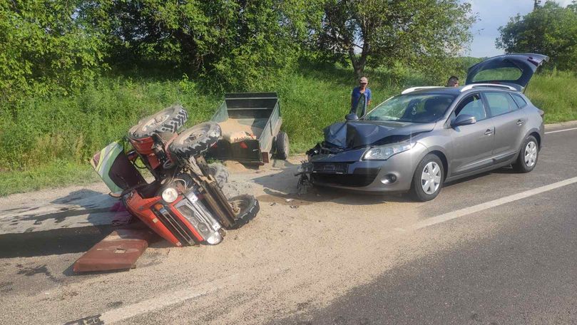 O mașină s-a izbit într-un mini-tractor la Florești: Un bărbat, rănit