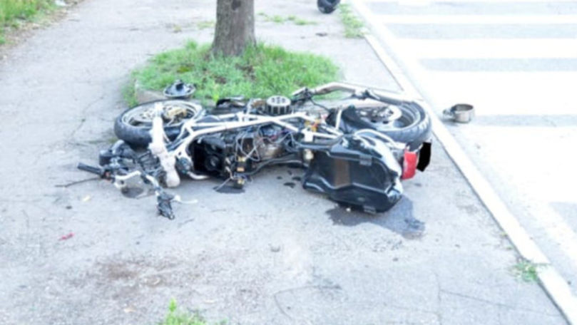 Un moldovean, grav rănit în urma unui accident de motocicletă în Italia