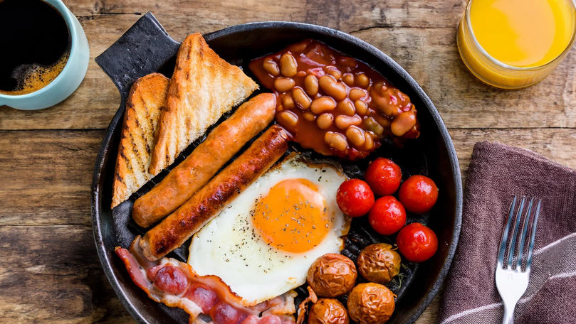 Ученые: Пропуск завтрака чаще четырех раз в неделю ведет к гипертонии.