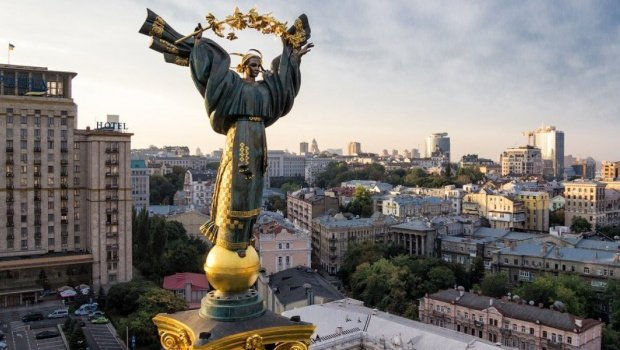 Ucrainenii vor putea deține două sau mai multe cetățenii în același timp