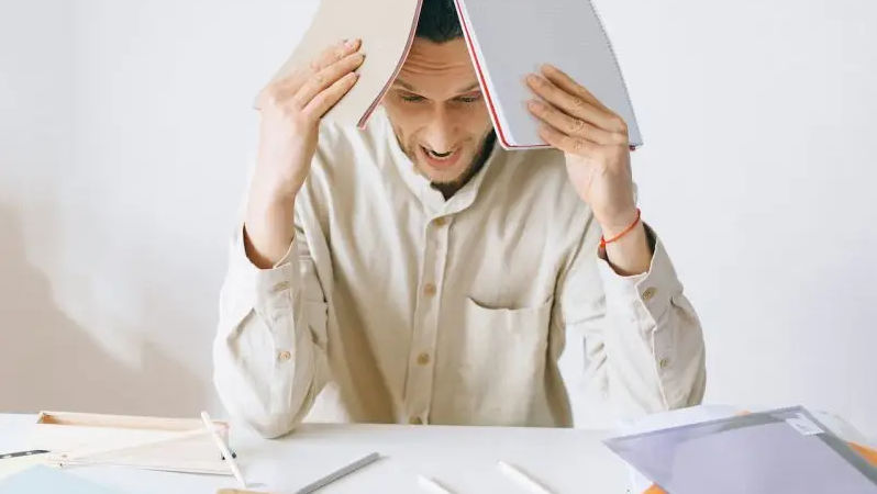 Studiu: Cum să reduci oboseala la muncă și să diminuezi stresul