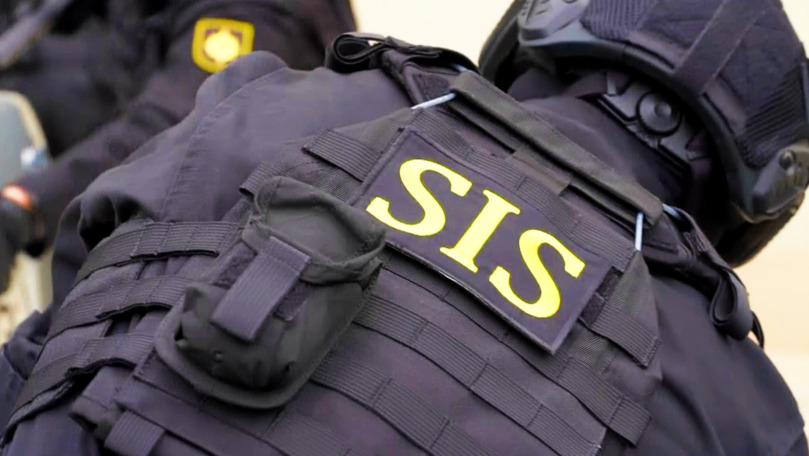 Офицер СИБ задержан по подозрению в разглашении гостайны.