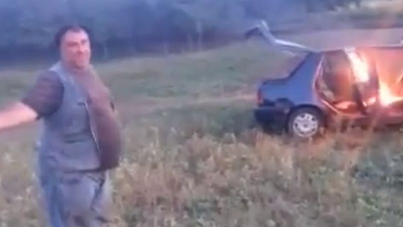 Un cioban şi-a dat foc la maşină şi a transmis totul live pe Facebook