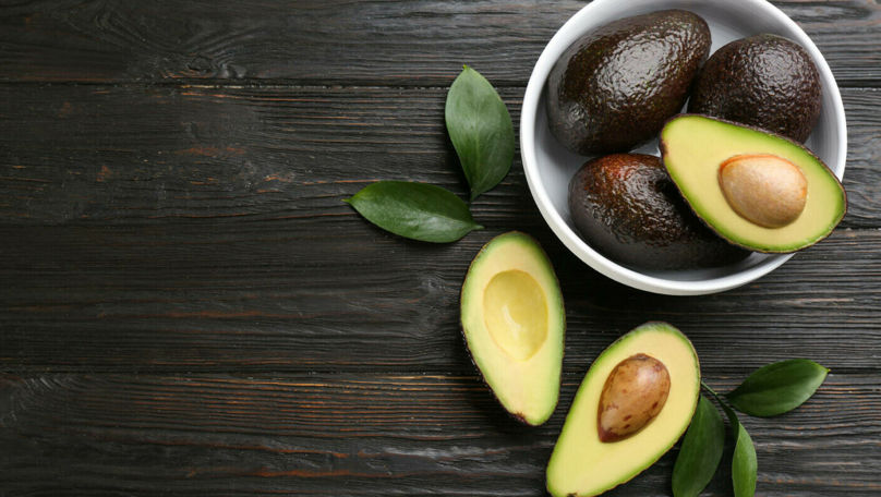 Ce poți să faci cu sâmburele de avocado. Moduri în care poate fi folosit