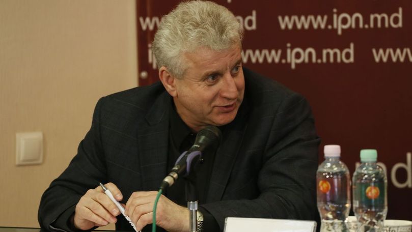 Адвокат Транги возглавил новую политическую партию.