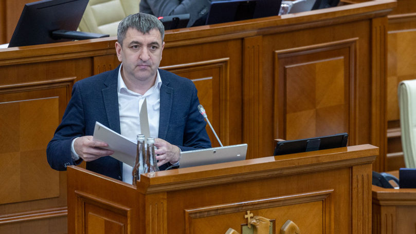 Карп о проблеме наркотиков: И от депутатов парламента пахнет не только дымом.