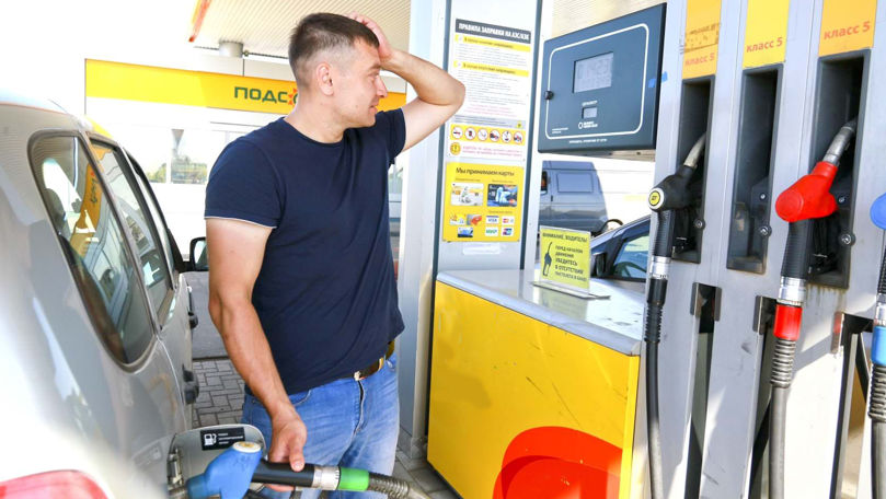 Бензин стоит дороже 30 леев: в НАРЭ объяснили причину.