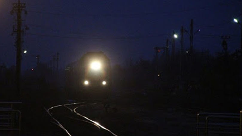 Tragedie la Dondușeni: Un băiat de 18 ani a fost lovit mortal de un tren